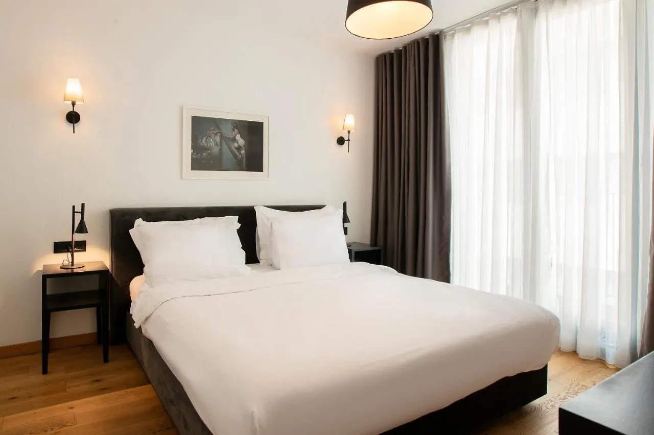 アパートホテル イスタンブール Ando Living - Taksim Gumussuyu Townhouseアパートホテル
