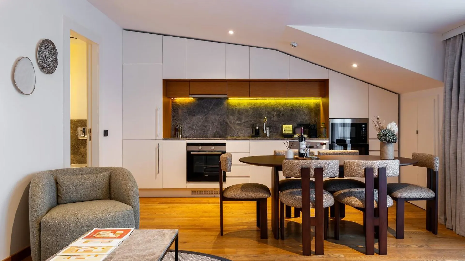 イスタンブール Ando Living - Taksim Gumussuyu Townhouseアパートホテル 0*,