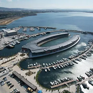فندق Crowne Plaza - Tuzla Viaport Marina By Ihg, اسطنبول