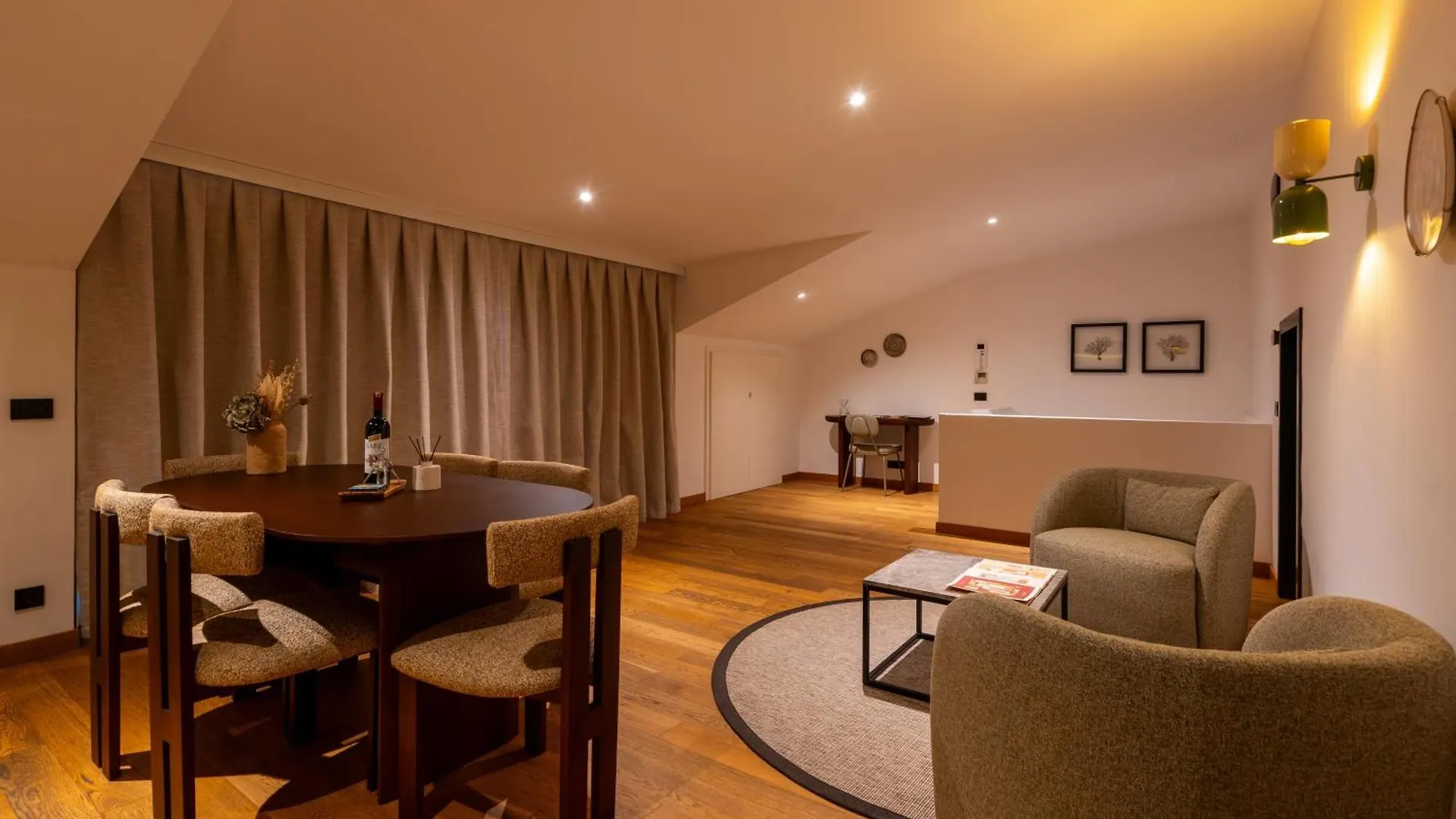 الشقق الفندقية اسطنبولفي  Ando Living - Taksim Gumussuyu Townhouse اسطنبول